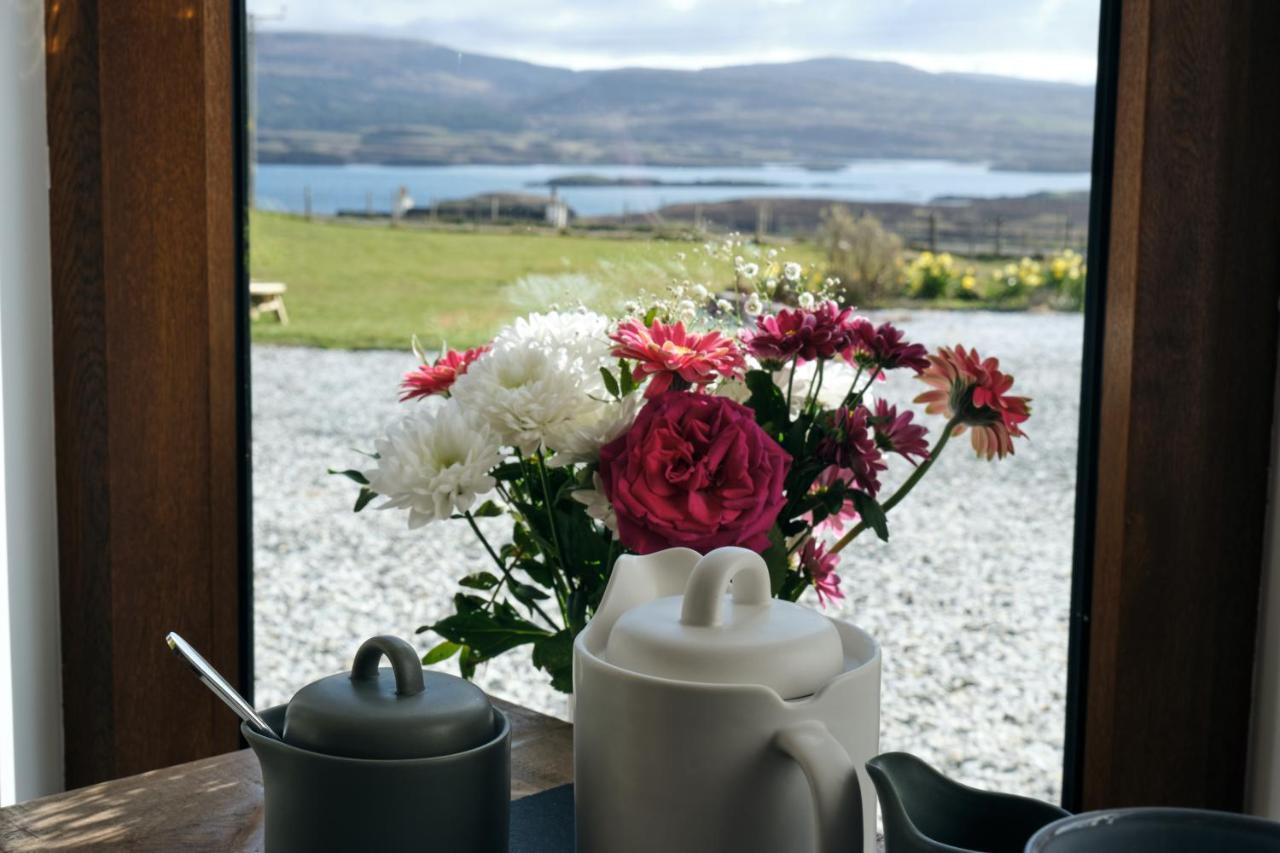 Hazelbank Bed And Breakfast Colbost Exteriör bild