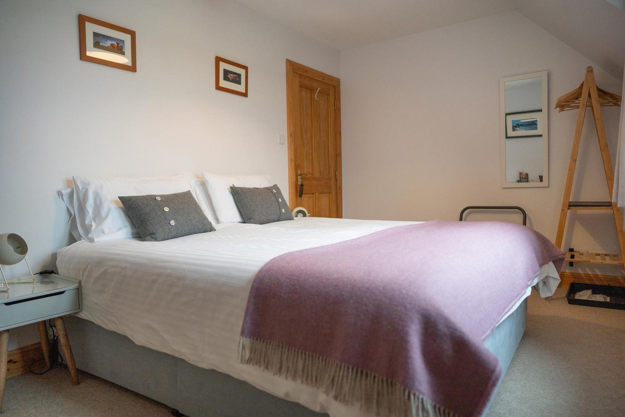 Hazelbank Bed And Breakfast Colbost Exteriör bild